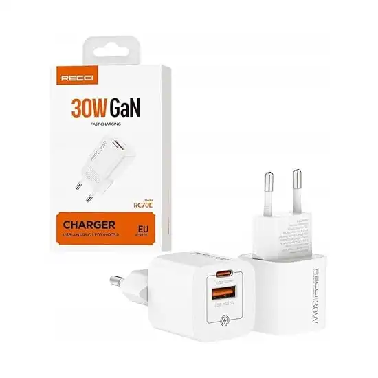 شاحن جان بقوة 30 وات بمنفذين بتقنية توصيل الطاقة/الشحن السريع 3.0 من ريتشي RC70E، أبيض