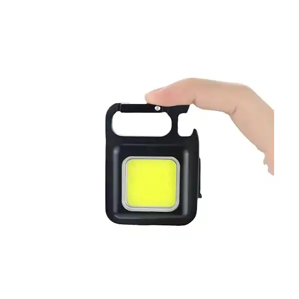 مصباح محمول - مصباح يدوي ليد صغير قابل لإعادة الشحن بسلسلة مفاتيح مع سطوع قوي و4 أوضاع للتخييم وحالات الطوارئ - الصورة 2