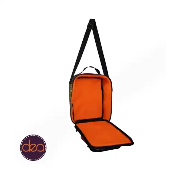 دي باغز شنطة مدرسية وشنطة غداء ومقلمة من تريو مجموعة 3 قطع مقاس 18 بوليستر متعدد الألوان ديا - الصورة 4