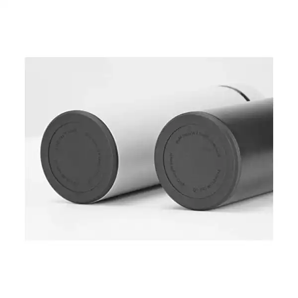 زجاجة مياه رياضية من فولاذ مقاوم للصدأ، شاشة عرض درجة الحرارة، زجاجة معزولة بتفريغ الهواء مزدوجة الجدار، تحافظ على الماء باردًا 6 ساعات وساخنًا 6 ساعات، مضادة للتسرب (أسود، 500 مل)، من جيه واي_شوب - الصورة 4