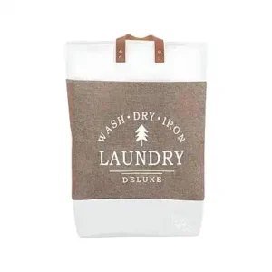 سبت غسيل قابل للطي لسهولة النقل والتخزين لتنظيم الملابس في غرف النوم أو الحمامات، مع قماش مزود بمسامات للتهوية وتصميم أنيق لتعزيز الديكور.